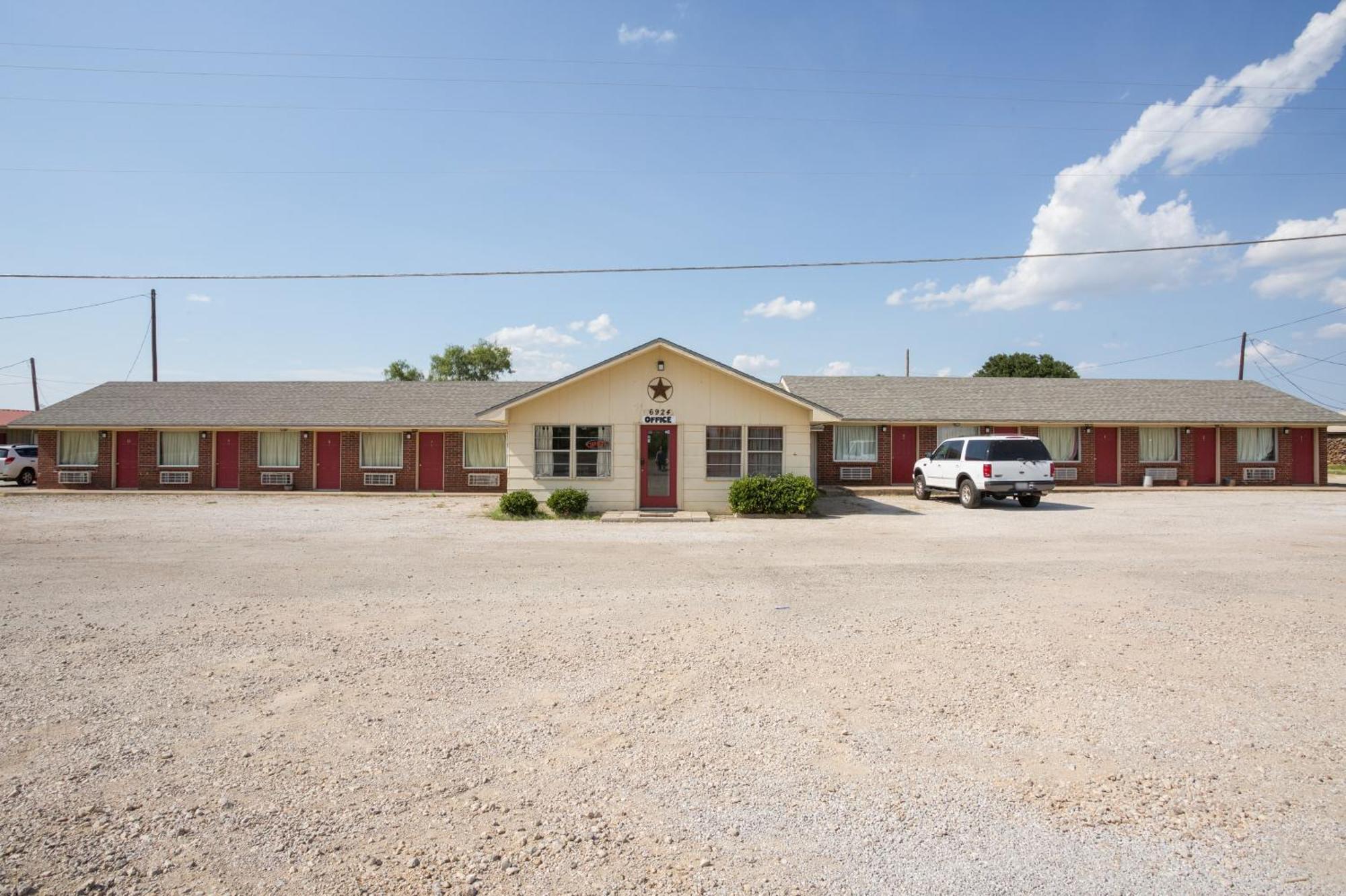 Oyo Hotel Breckenridge Tx Hubbard Creek Lake ภายนอก รูปภาพ