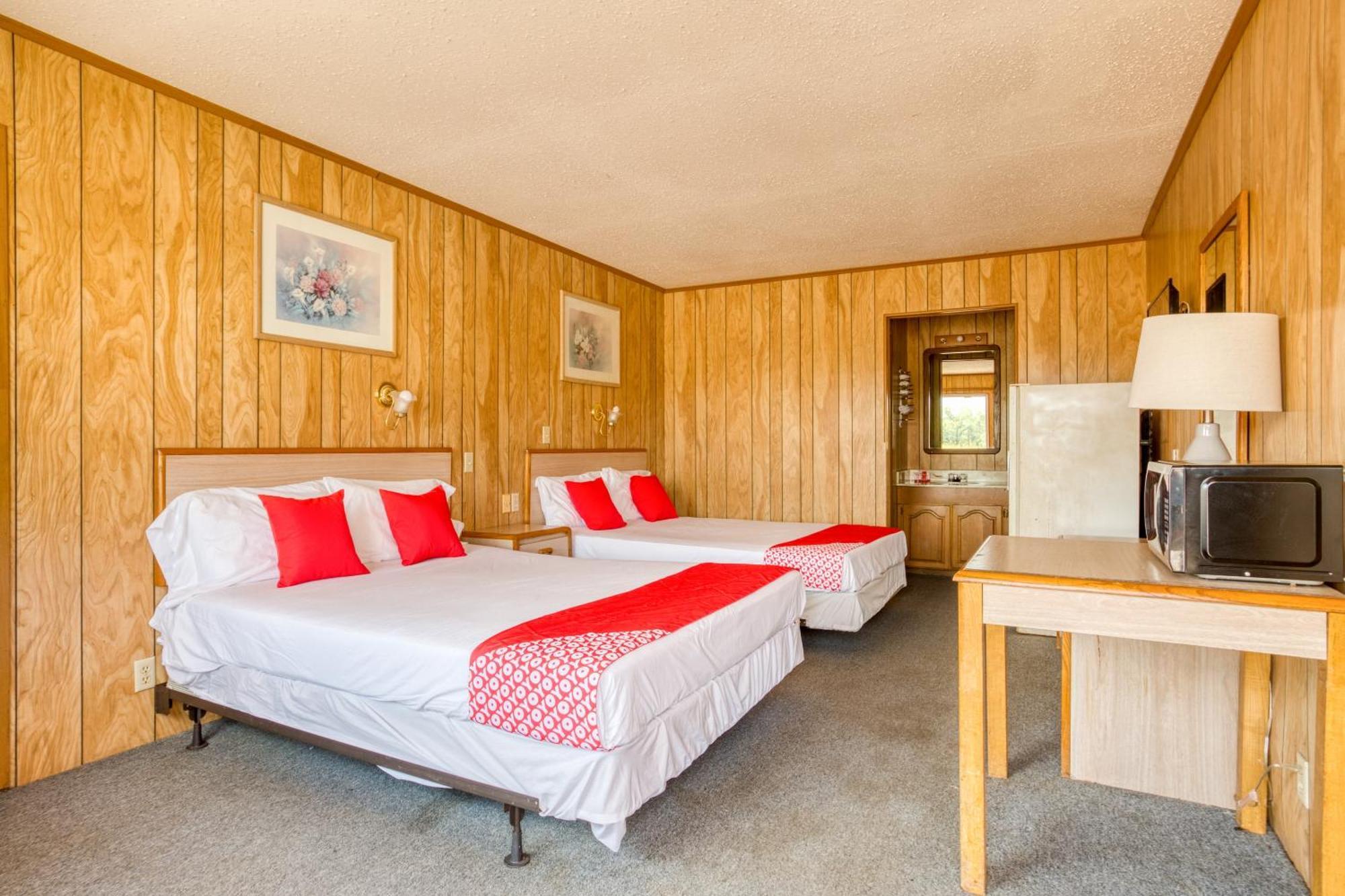 Oyo Hotel Breckenridge Tx Hubbard Creek Lake ภายนอก รูปภาพ