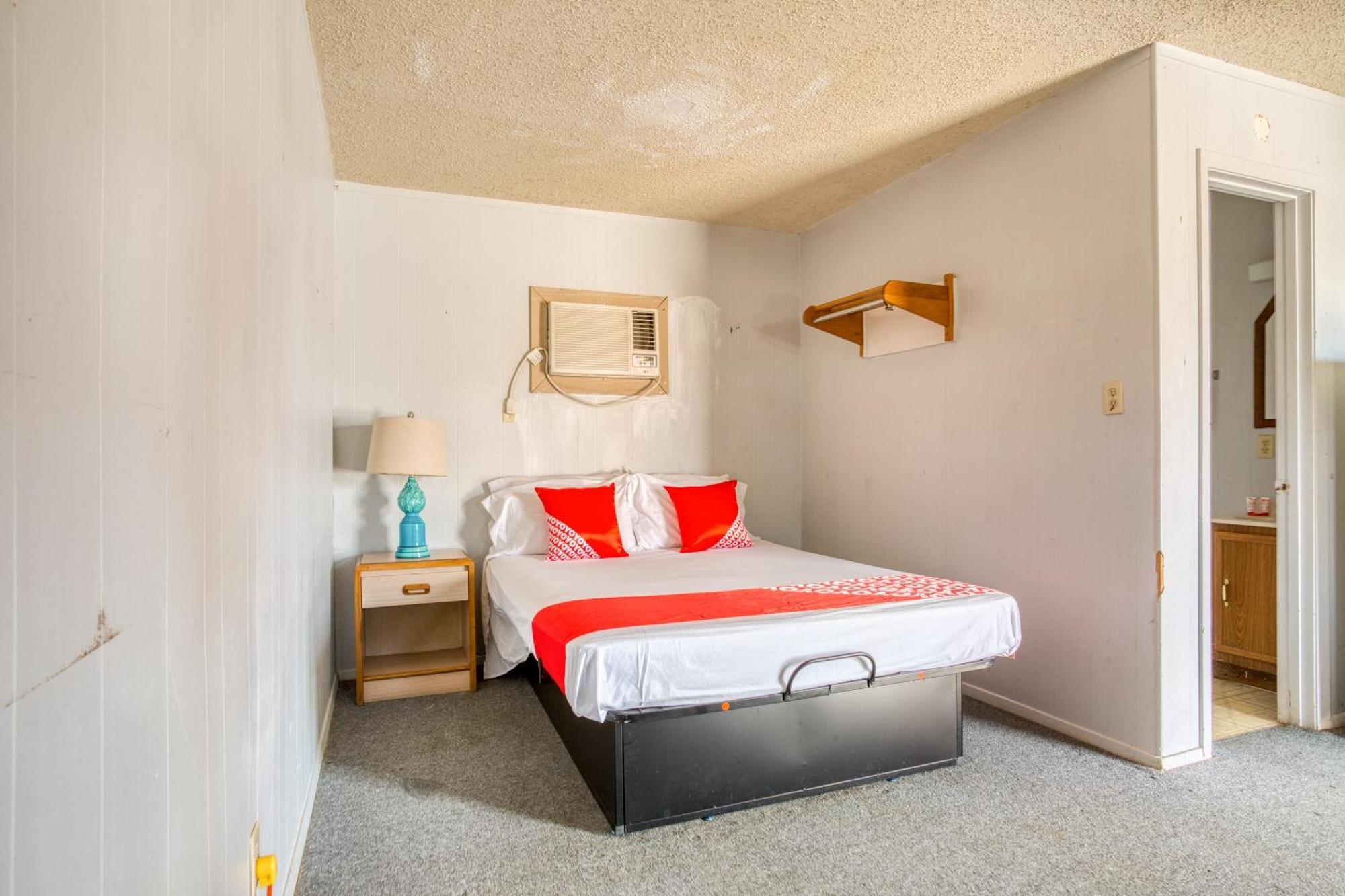 Oyo Hotel Breckenridge Tx Hubbard Creek Lake ภายนอก รูปภาพ
