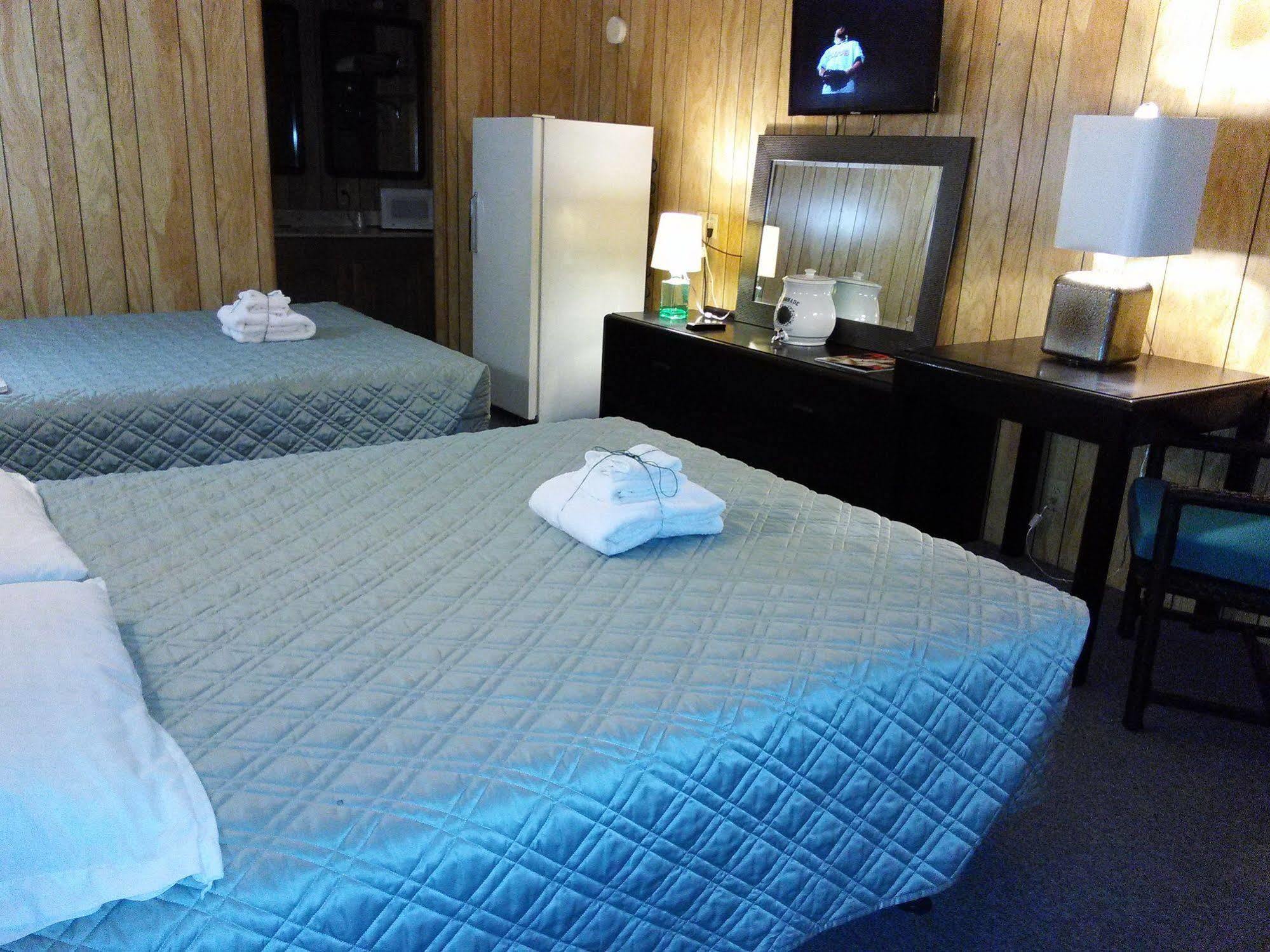 Oyo Hotel Breckenridge Tx Hubbard Creek Lake ภายนอก รูปภาพ