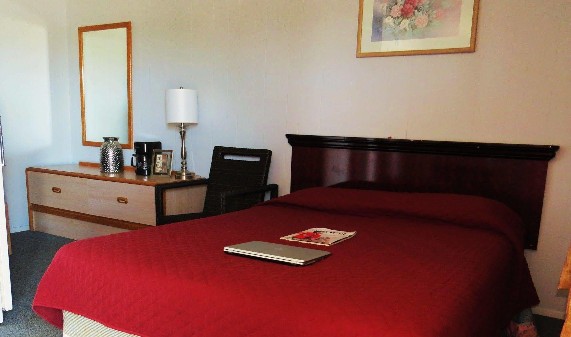 Oyo Hotel Breckenridge Tx Hubbard Creek Lake ภายนอก รูปภาพ
